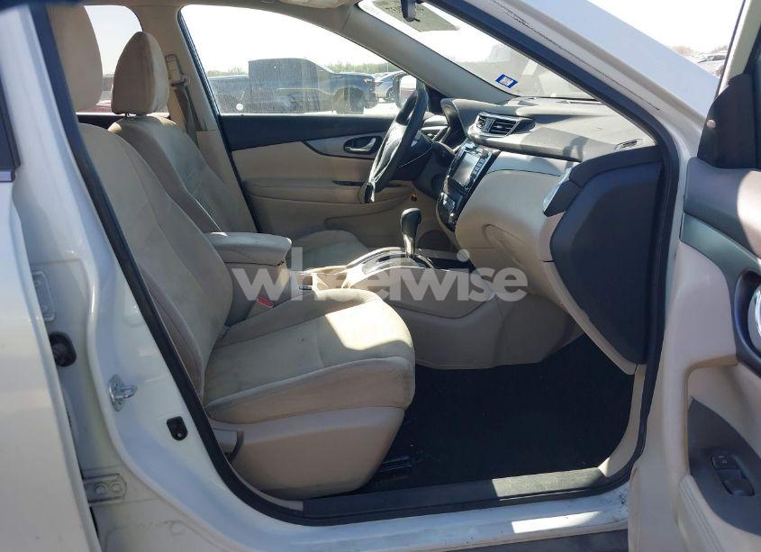 Photo 5 of 2016 Nissan Rogue SV (VIN 5N1AT2MV7GC865226)