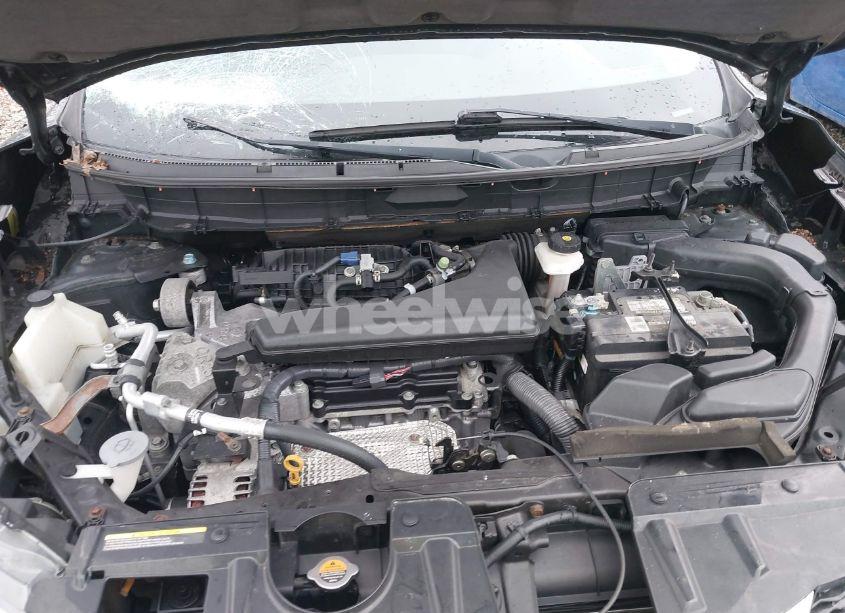 Photo 10 of 2016 Nissan Rogue SV (VIN 5N1AT2MV7GC868269)