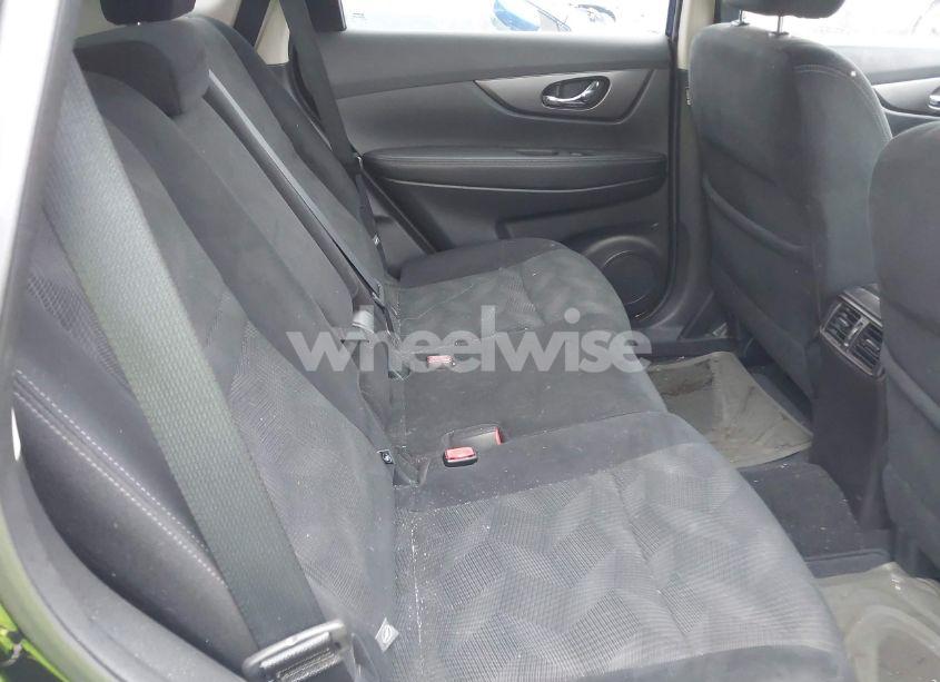 Photo 8 of 2016 Nissan Rogue SV (VIN 5N1AT2MV7GC868269)