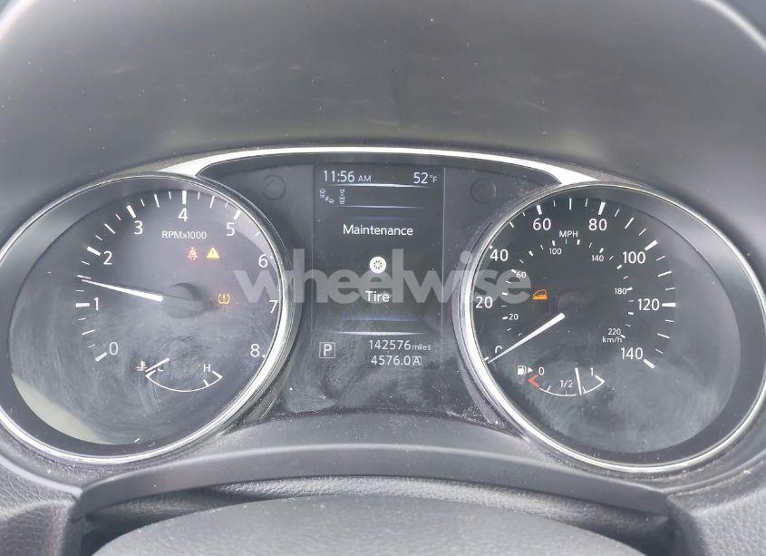 Photo 7 of 2016 Nissan Rogue SL (VIN 5N1AT2MV7GC870670)