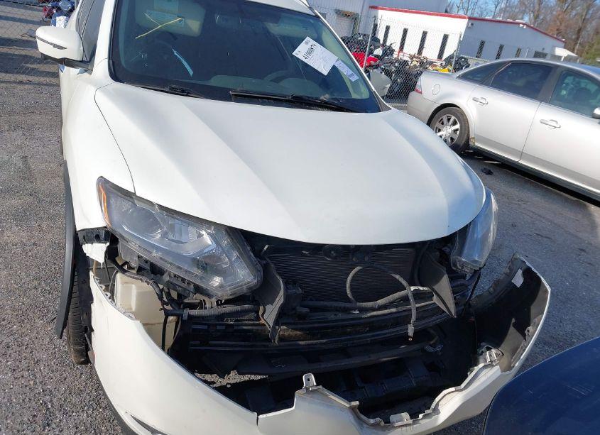 Photo 11 of 2016 Nissan Rogue SL (VIN 5N1AT2MV7GC925473)