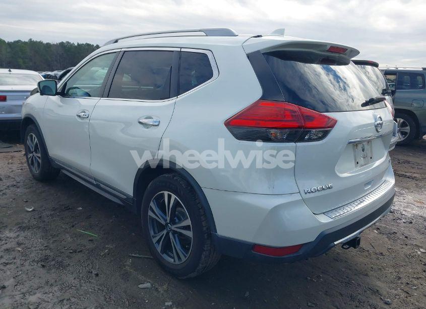 Photo 3 of 2017 Nissan Rogue SL (VIN 5N1AT2MV7HC731043)