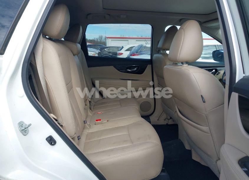 Photo 8 of 2017 Nissan Rogue SL (VIN 5N1AT2MV7HC731043)