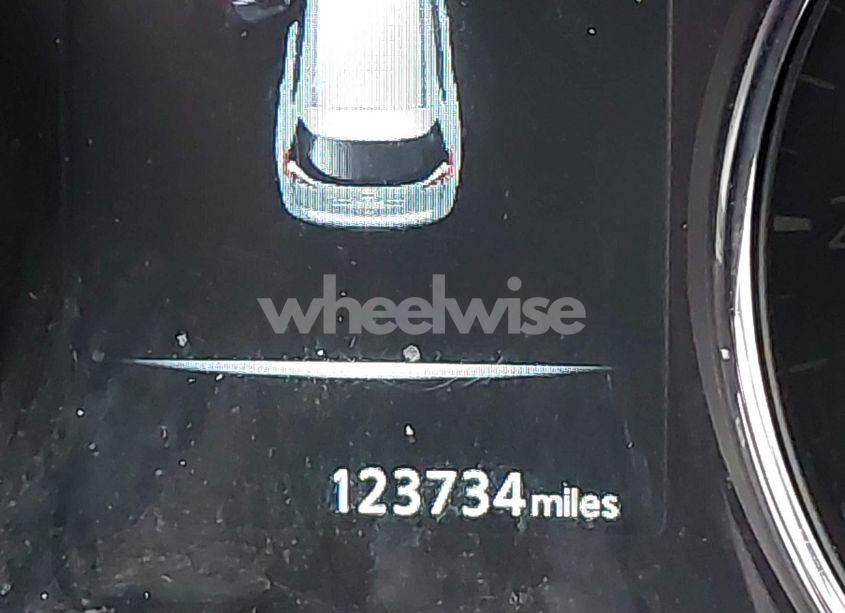 Photo 16 of 2017 Nissan Rogue SV (VIN 5N1AT2MV7HC753883)