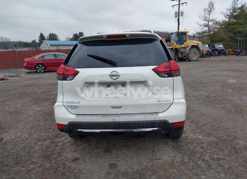 Photo 17 of 2017 Nissan Rogue SV (VIN 5N1AT2MV7HC753883)