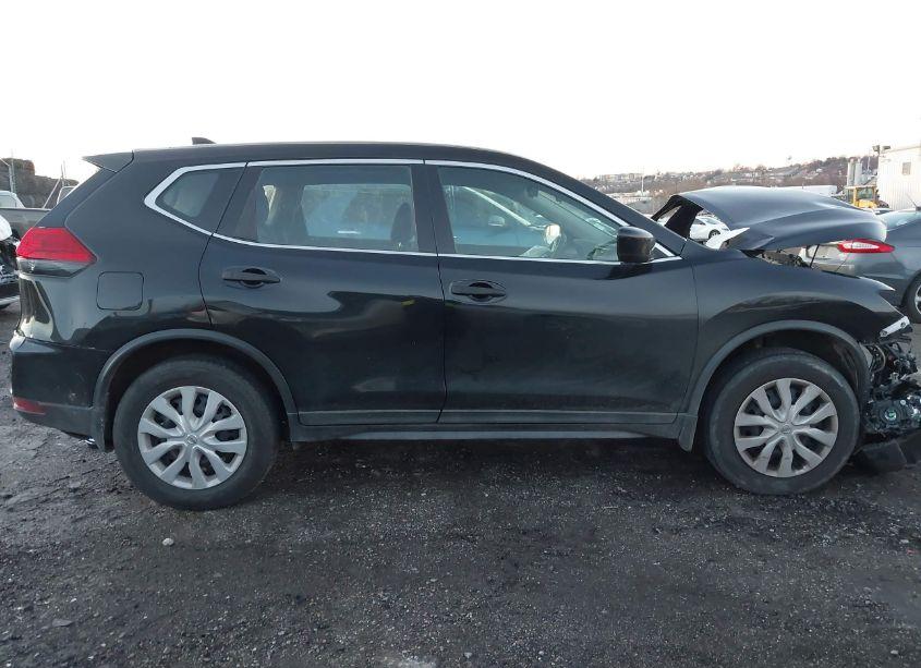 Photo 13 of 2017 Nissan Rogue S (VIN 5N1AT2MV7HC783997)