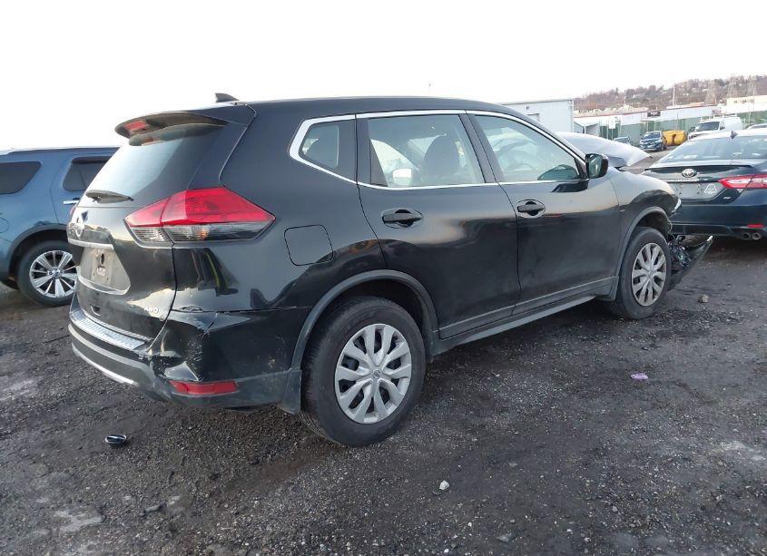 Photo 4 of 2017 Nissan Rogue S (VIN 5N1AT2MV7HC783997)