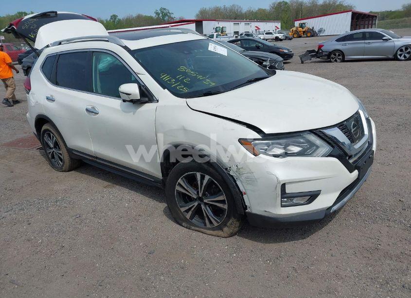 2017 Nissan Rogue SL (VIN 5N1AT2MV7HC794711) main photo