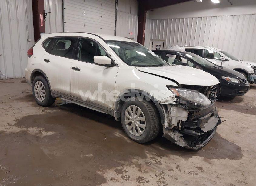 2017 Nissan Rogue S (VIN 5N1AT2MV7HC798967) main photo