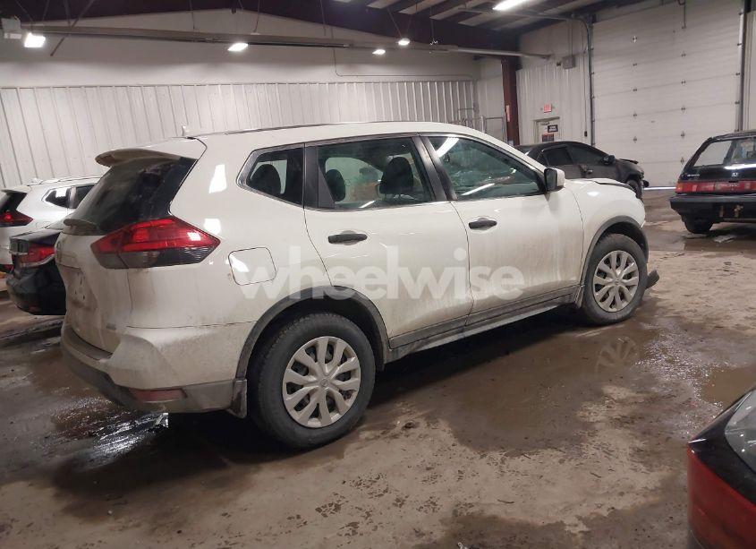 Photo 4 of 2017 Nissan Rogue S (VIN 5N1AT2MV7HC798967)