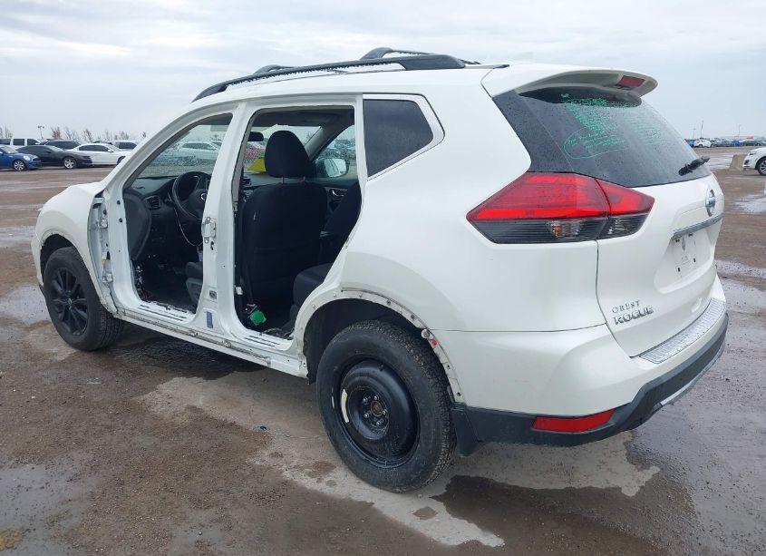 Photo 3 of 2017 Nissan Rogue SV (VIN 5N1AT2MV7HC803567)