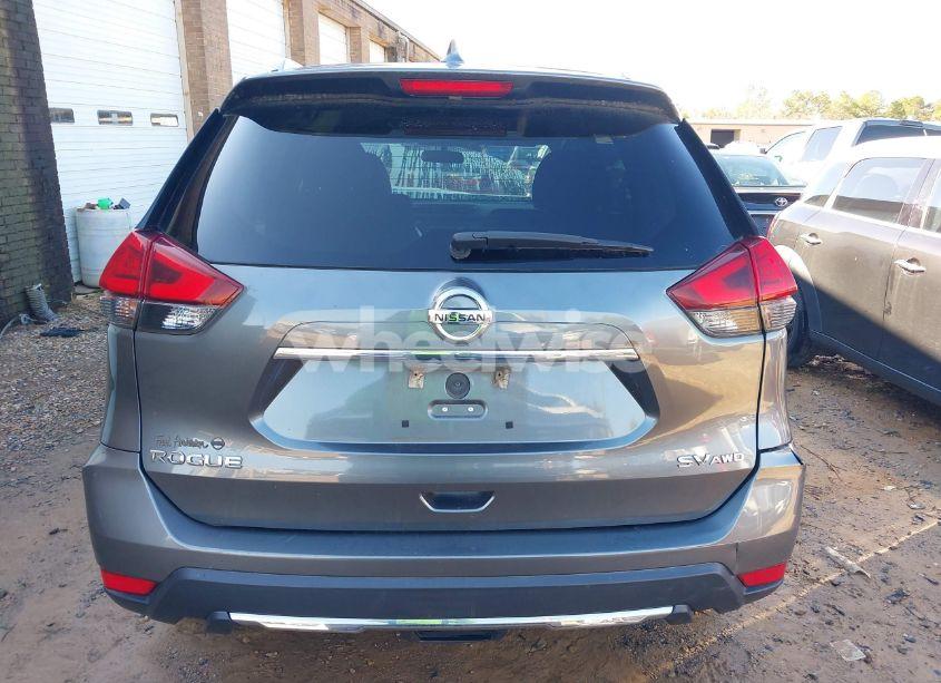 Photo 16 of 2017 Nissan Rogue SV (VIN 5N1AT2MV7HC856172)