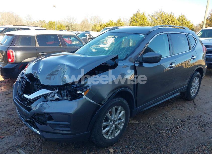 Photo 2 of 2017 Nissan Rogue SV (VIN 5N1AT2MV7HC856172)