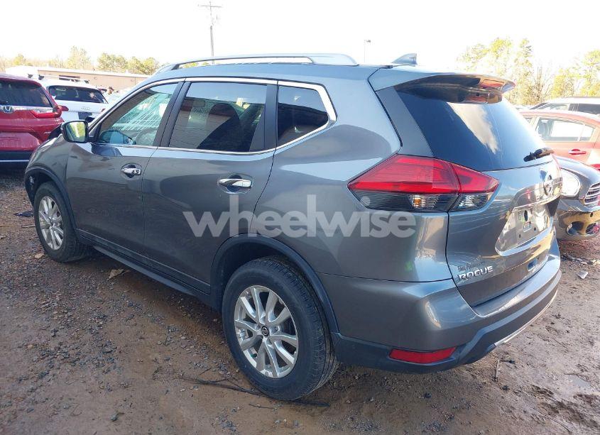 Photo 3 of 2017 Nissan Rogue SV (VIN 5N1AT2MV7HC856172)