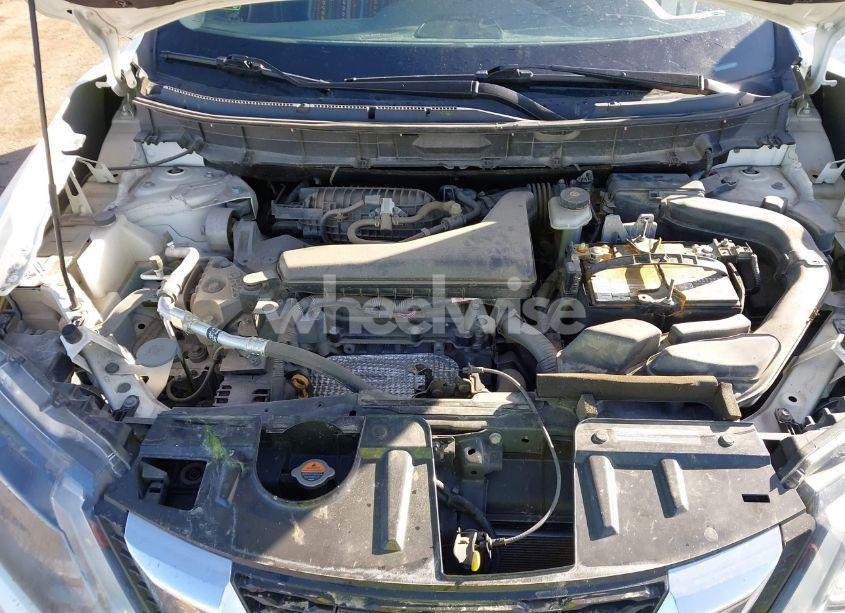 Photo 10 of 2017 Nissan Rogue SV (VIN 5N1AT2MV7HC896395)