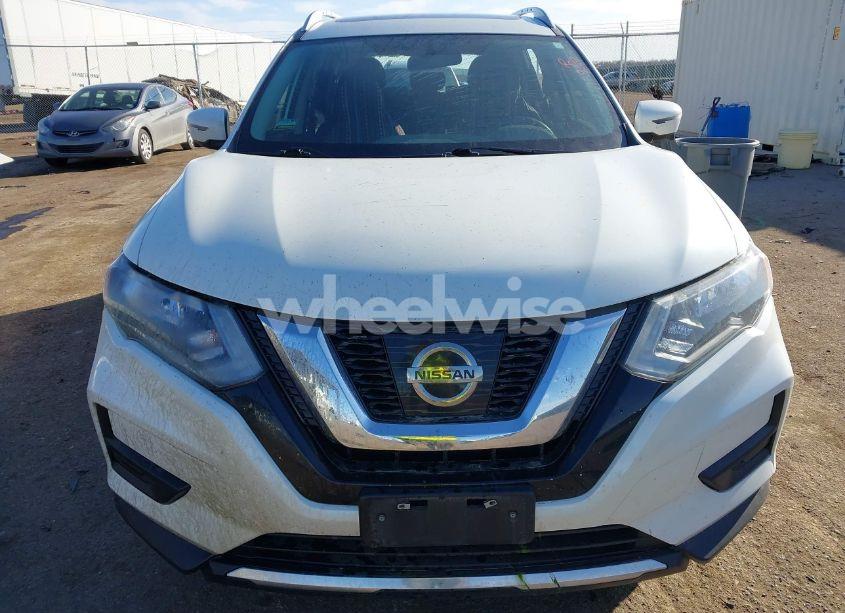 Photo 11 of 2017 Nissan Rogue SV (VIN 5N1AT2MV7HC896395)