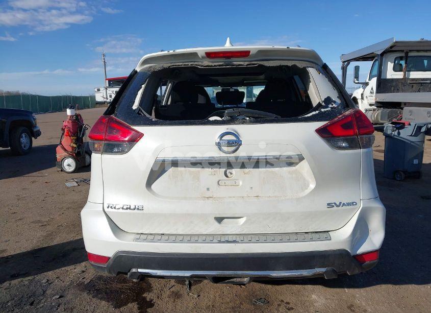 Photo 15 of 2017 Nissan Rogue SV (VIN 5N1AT2MV7HC896395)