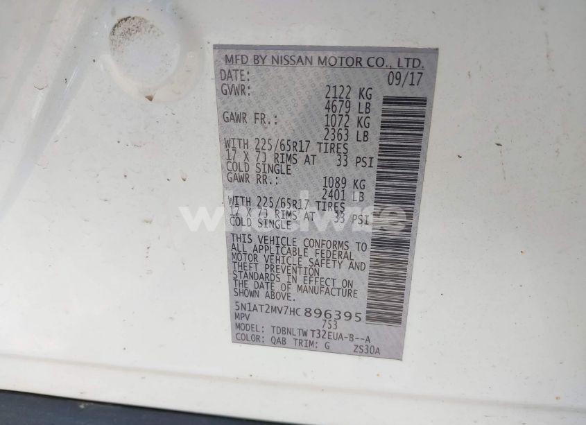 Photo 9 of 2017 Nissan Rogue SV (VIN 5N1AT2MV7HC896395)