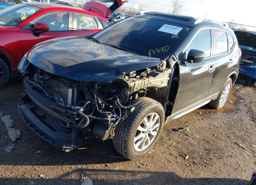 Photo 2 of 2017 Nissan Rogue SV (VIN 5N1AT2MV7HC897059)