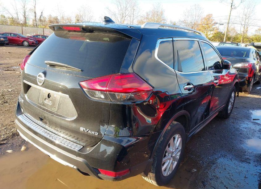Photo 4 of 2017 Nissan Rogue SV (VIN 5N1AT2MV7HC897059)