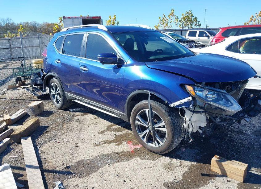 2018 Nissan Rogue SL (VIN 5N1AT2MV7JC731839) main photo