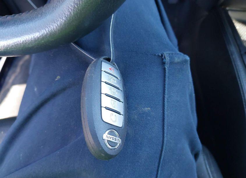 Photo 11 of 2018 Nissan Rogue SL (VIN 5N1AT2MV7JC731839)