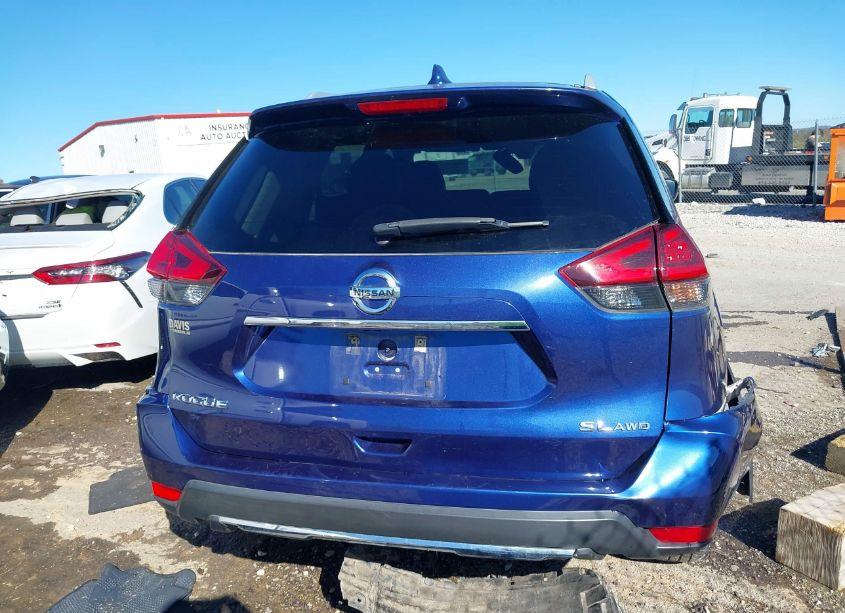 Photo 17 of 2018 Nissan Rogue SL (VIN 5N1AT2MV7JC731839)