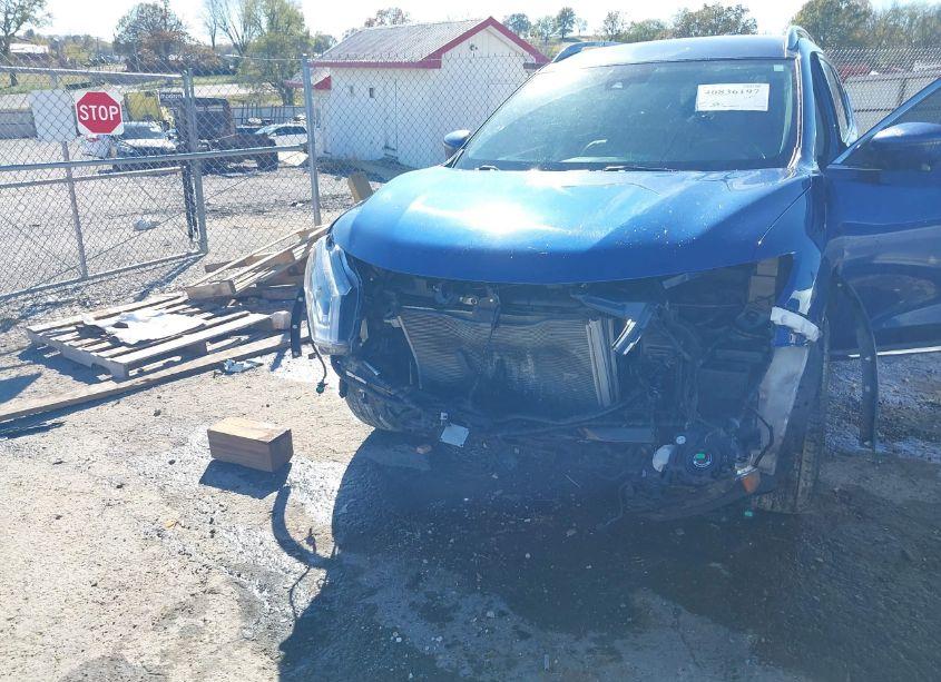Photo 6 of 2018 Nissan Rogue SL (VIN 5N1AT2MV7JC731839)