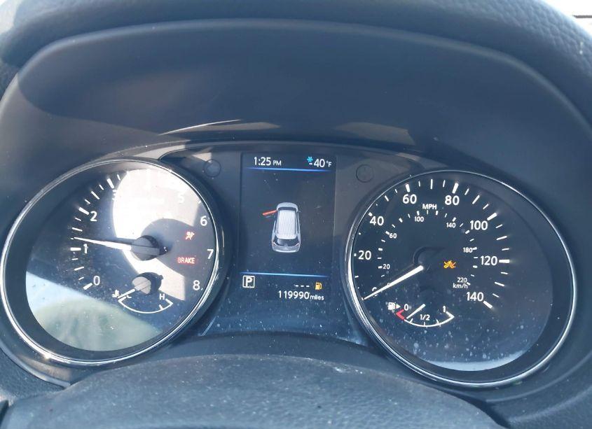 Photo 7 of 2018 Nissan Rogue SL (VIN 5N1AT2MV7JC731839)