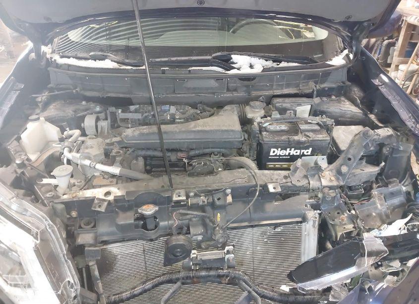 Photo 10 of 2018 Nissan Rogue S (VIN 5N1AT2MV7JC736264)