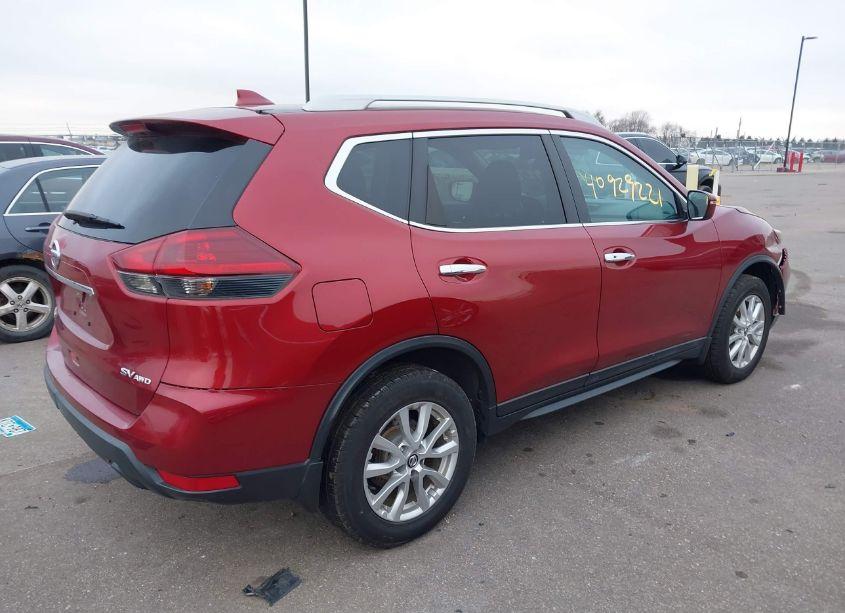 Photo 4 of 2018 Nissan Rogue SV (VIN 5N1AT2MV7JC764436)
