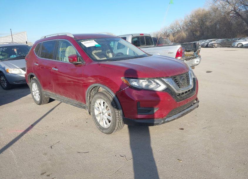 2018 Nissan Rogue SV (VIN 5N1AT2MV7JC790194) main photo