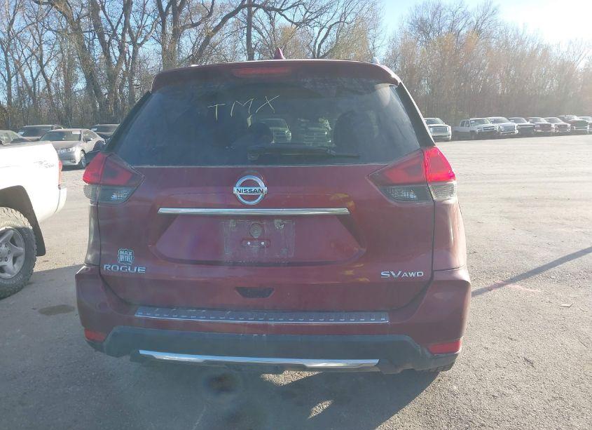 Photo 16 of 2018 Nissan Rogue SV (VIN 5N1AT2MV7JC790194)