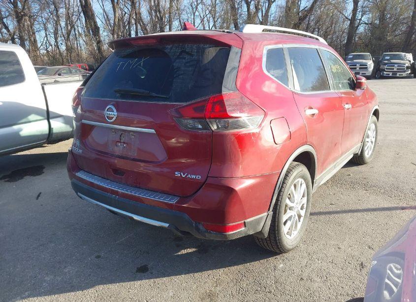 Photo 4 of 2018 Nissan Rogue SV (VIN 5N1AT2MV7JC790194)
