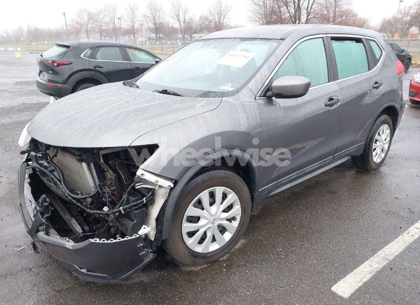 Photo 2 of 2018 Nissan Rogue S (VIN 5N1AT2MV7JC827941)