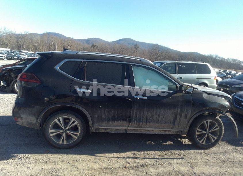 Photo 14 of 2018 Nissan Rogue SL (VIN 5N1AT2MV7JC835179)