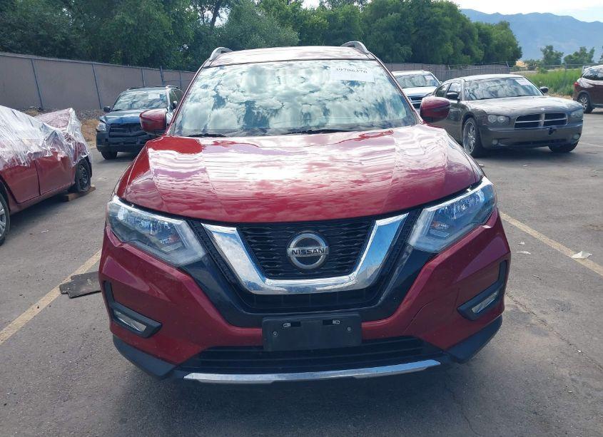 Photo 13 of 2018 Nissan Rogue SV (VIN 5N1AT2MV7JC851351)