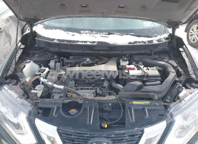 Photo 10 of 2019 Nissan Rogue SL (VIN 5N1AT2MV7KC726626)