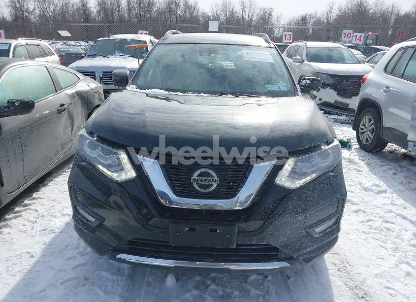 Photo 13 of 2019 Nissan Rogue SL (VIN 5N1AT2MV7KC726626)