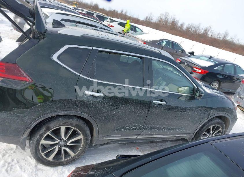 Photo 14 of 2019 Nissan Rogue SL (VIN 5N1AT2MV7KC726626)