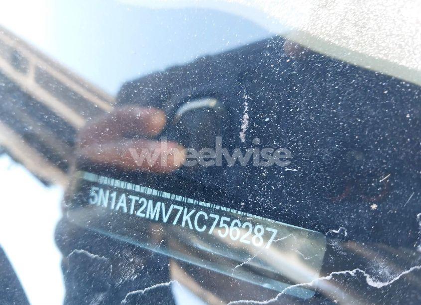 Photo 9 of 2019 Nissan Rogue SL (VIN 5N1AT2MV7KC756287)