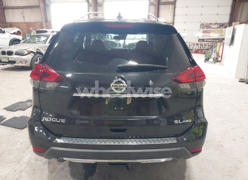 Photo 16 of 2019 Nissan Rogue SL (VIN 5N1AT2MV7KC809442)