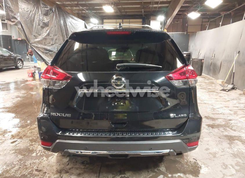 Photo 17 of 2019 Nissan Rogue SL (VIN 5N1AT2MV7KC823194)