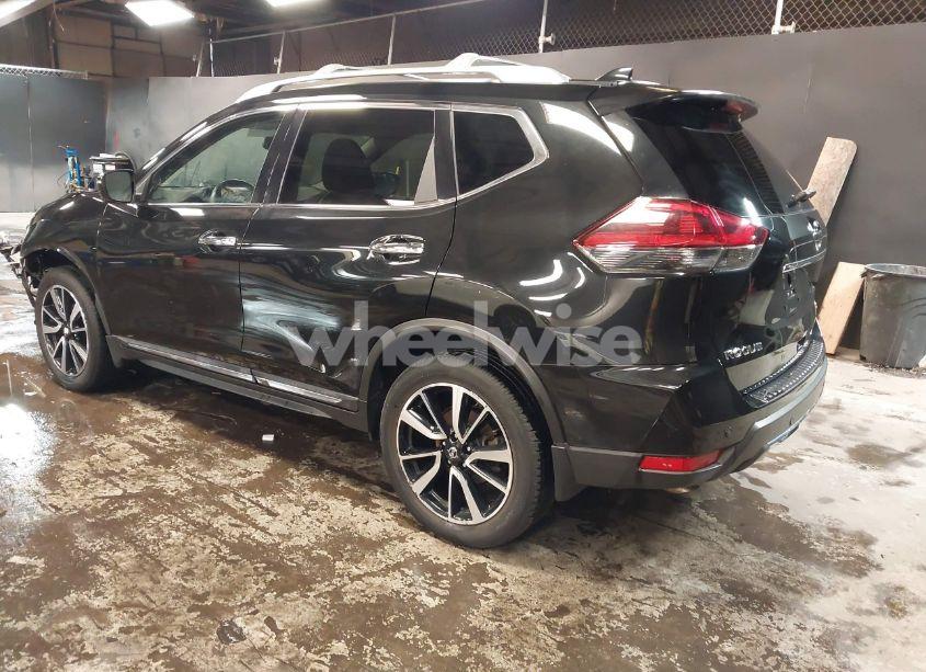 Photo 3 of 2019 Nissan Rogue SL (VIN 5N1AT2MV7KC823194)