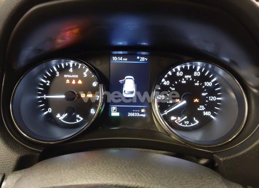 Photo 7 of 2019 Nissan Rogue SL (VIN 5N1AT2MV7KC823194)