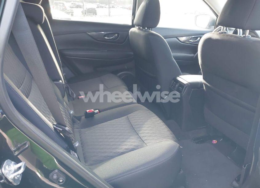 Photo 8 of 2020 Nissan Rogue SV INTELLIGENT AWD (VIN 5N1AT2MV7LC716499)