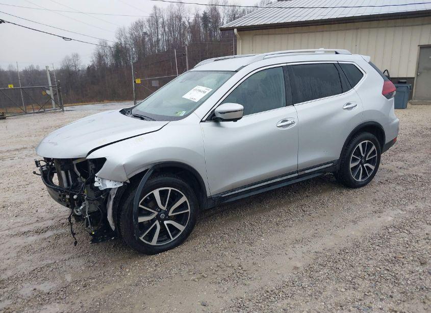 Photo 2 of 2020 Nissan Rogue SL INTELLIGENT AWD (VIN 5N1AT2MV7LC722318)