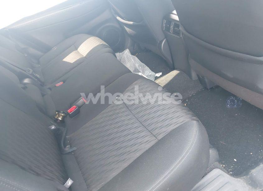 Photo 8 of 2020 Nissan Rogue S INTELLIGENT AWD (VIN 5N1AT2MV7LC751155)