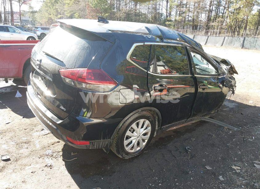 Photo 4 of 2020 Nissan Rogue S INTELLIGENT AWD (VIN 5N1AT2MV7LC799237)