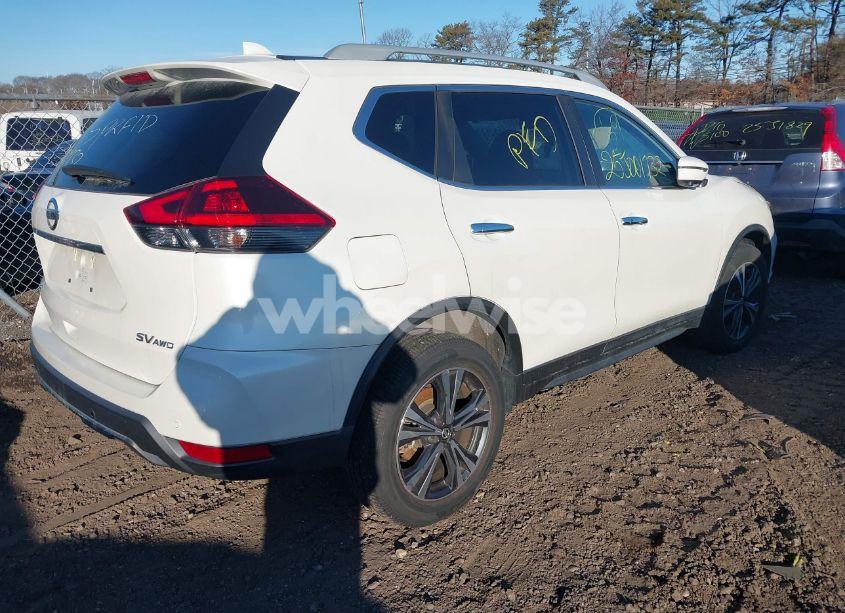 Photo 4 of 2020 Nissan Rogue SV INTELLIGENT AWD (VIN 5N1AT2MV7LC804193)